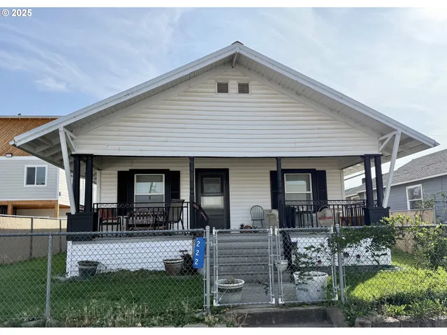 a view of a house with patio