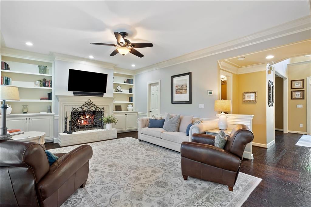 4775 Berkeley Walk Point Berkeley Lake, GA 30096 - Photo 13 of 102