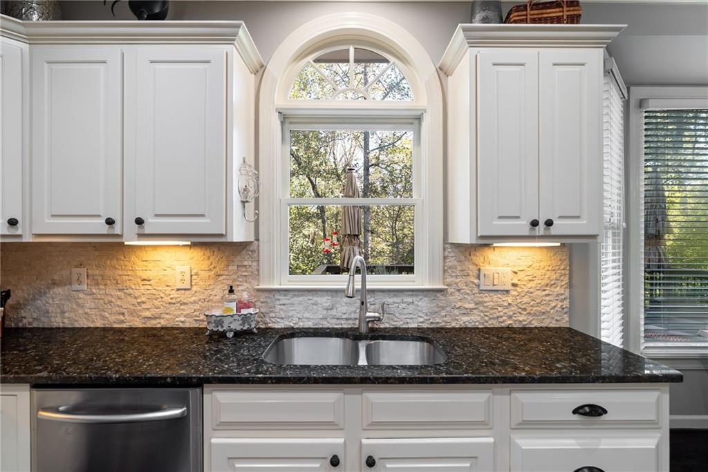 4775 Berkeley Walk Point Berkeley Lake, GA 30096 - Photo 25 of 102