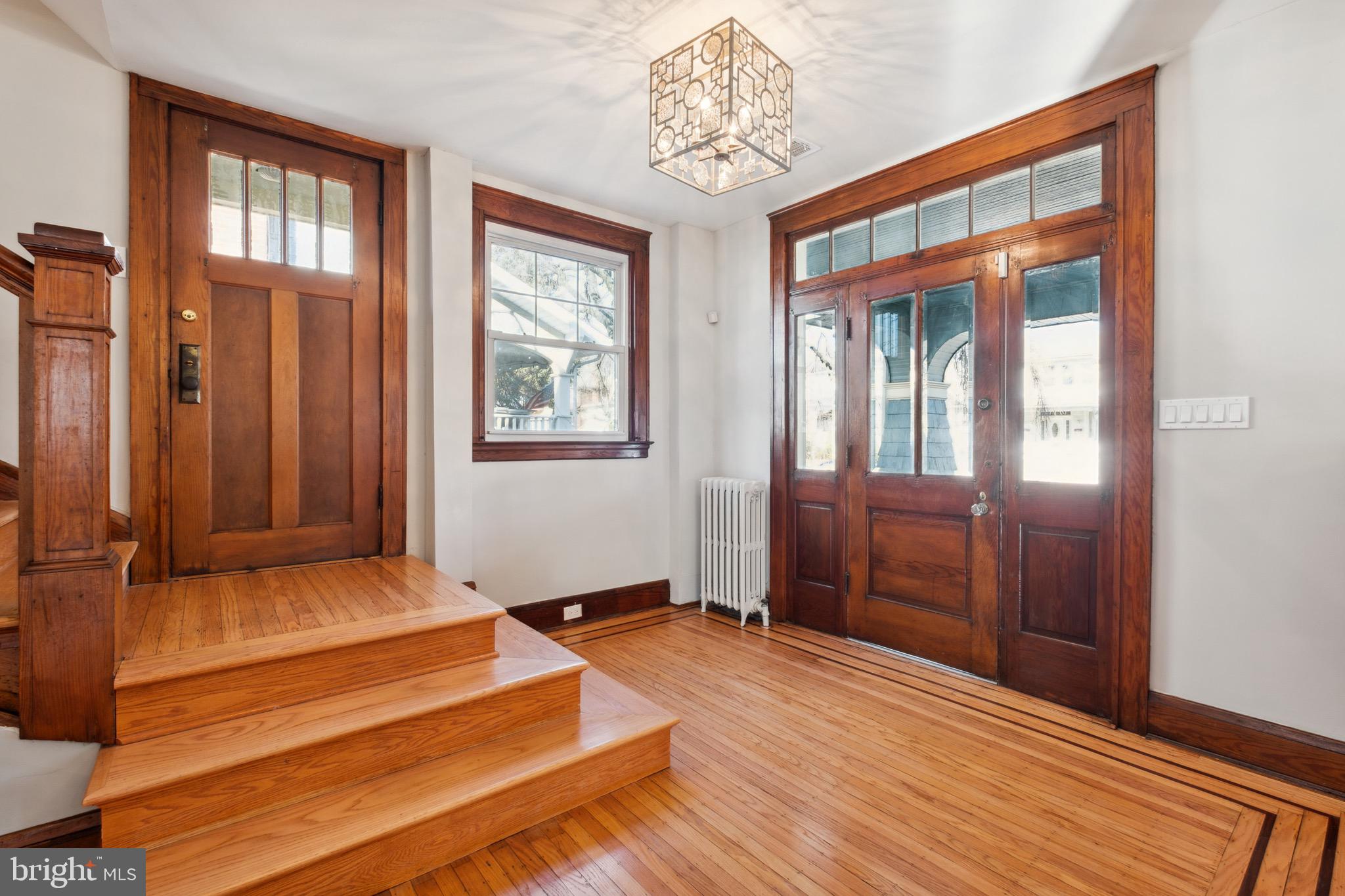 222 Mallow Hill Road Baltimore, MD 21229 - Photo 4 of 47 Original Architectural Details