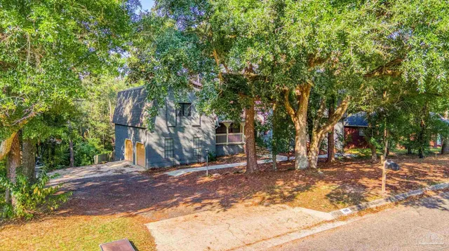 $399,900 | 706 Crooked Oak Drive, Pensacola, FL 32514