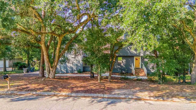 $399,900 | 706 Crooked Oak Drive, Pensacola, FL 32514