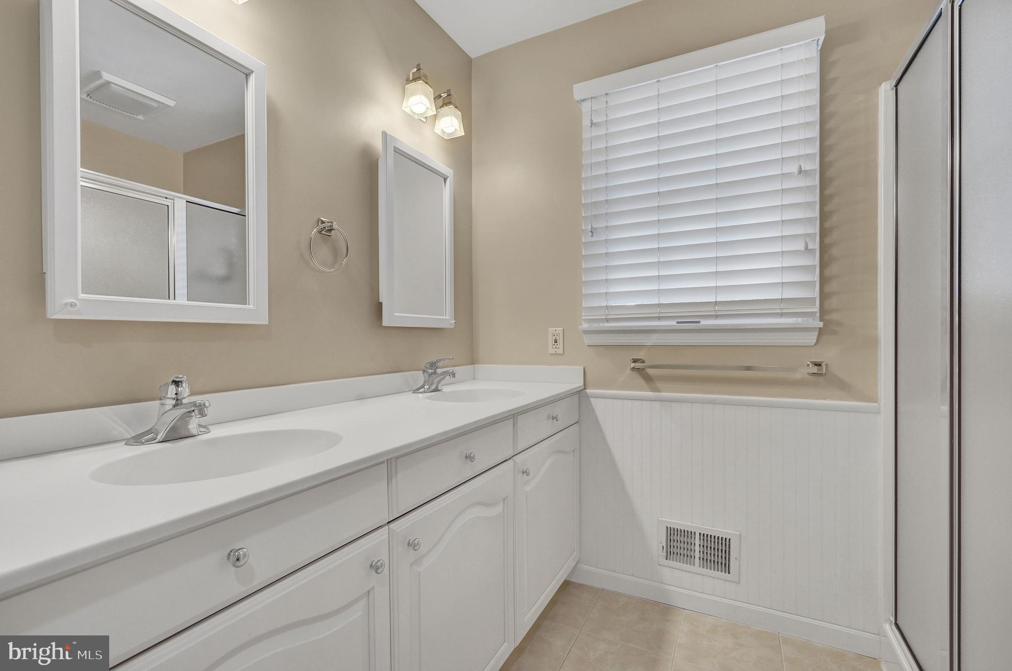 51 Walters Road Robbinsville, NJ 08691 - Photo 18 of 49 Gallery Image 18