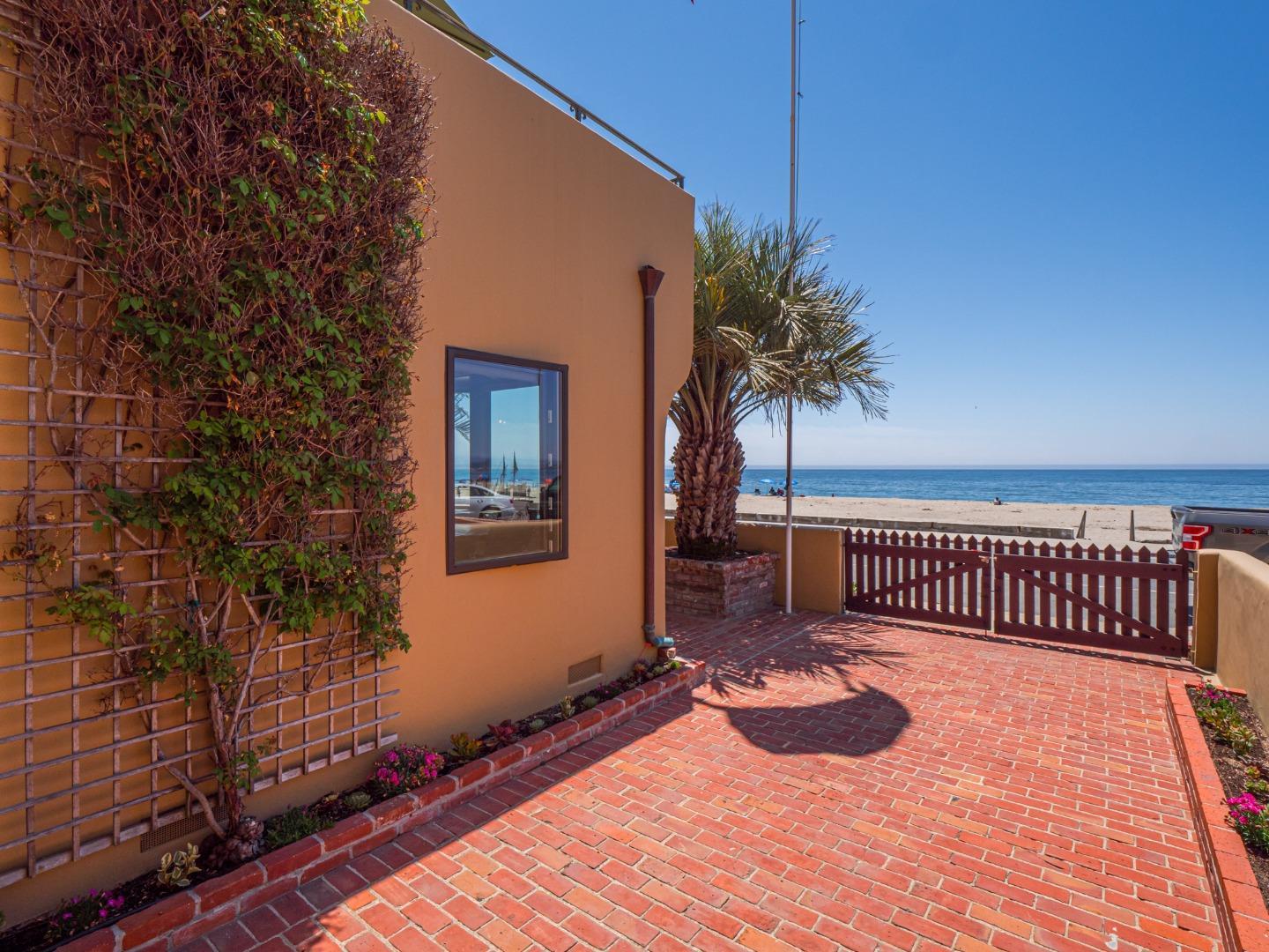 431 Beach Drive Aptos, CA 95003 - Photo 34 of 47