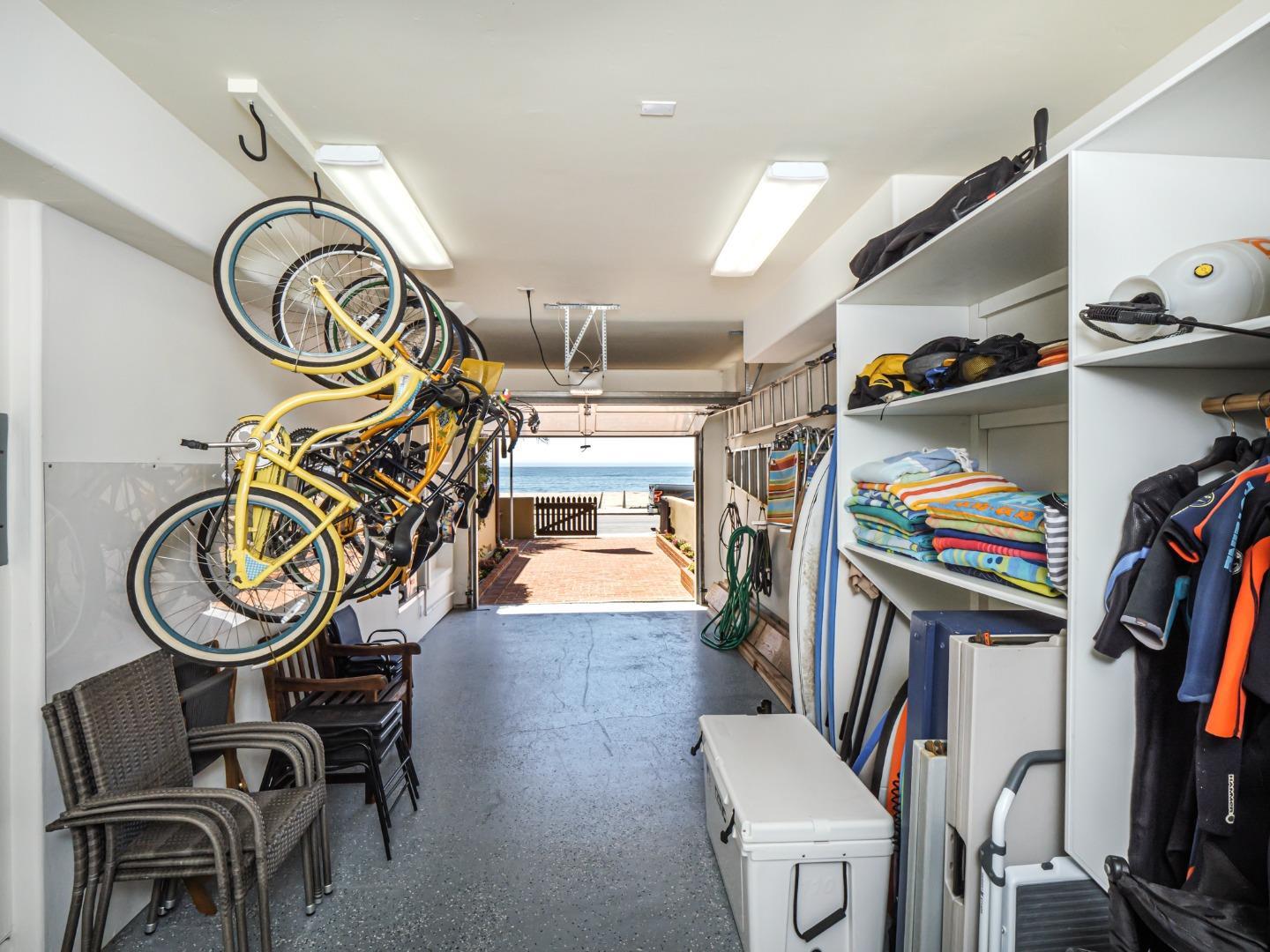 431 Beach Drive Aptos, CA 95003 - Photo 41 of 47 a view of a room with gym equipment
