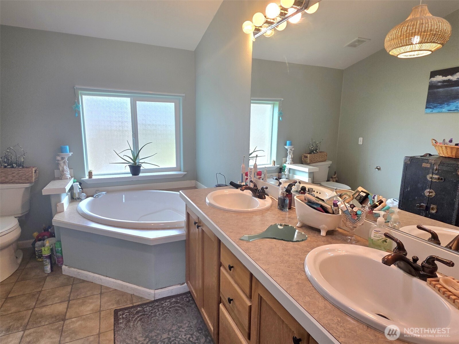 8905 Canal Road Southeast Yelm, WA 98597 - Photo 17 of 27