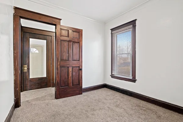 $195,900 | 1115 North 11th Street, Sheboygan, WI 53081