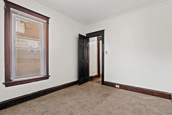 $195,900 | 1115 North 11th Street, Sheboygan, WI 53081