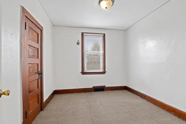 $195,900 | 1115 North 11th Street, Sheboygan, WI 53081