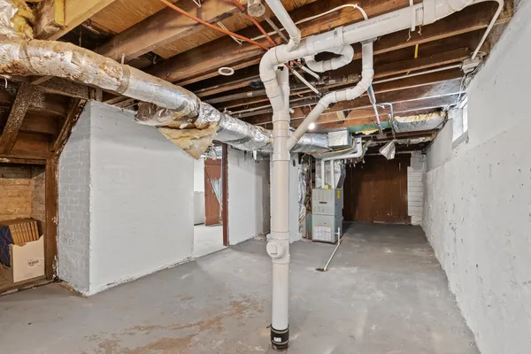 $195,900 | 1115 North 11th Street, Sheboygan, WI 53081