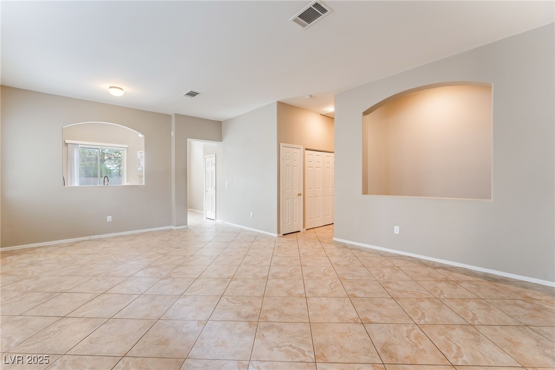 912 Siena Hills Lane Las Vegas, NV 89144 - Photo 3 of 19