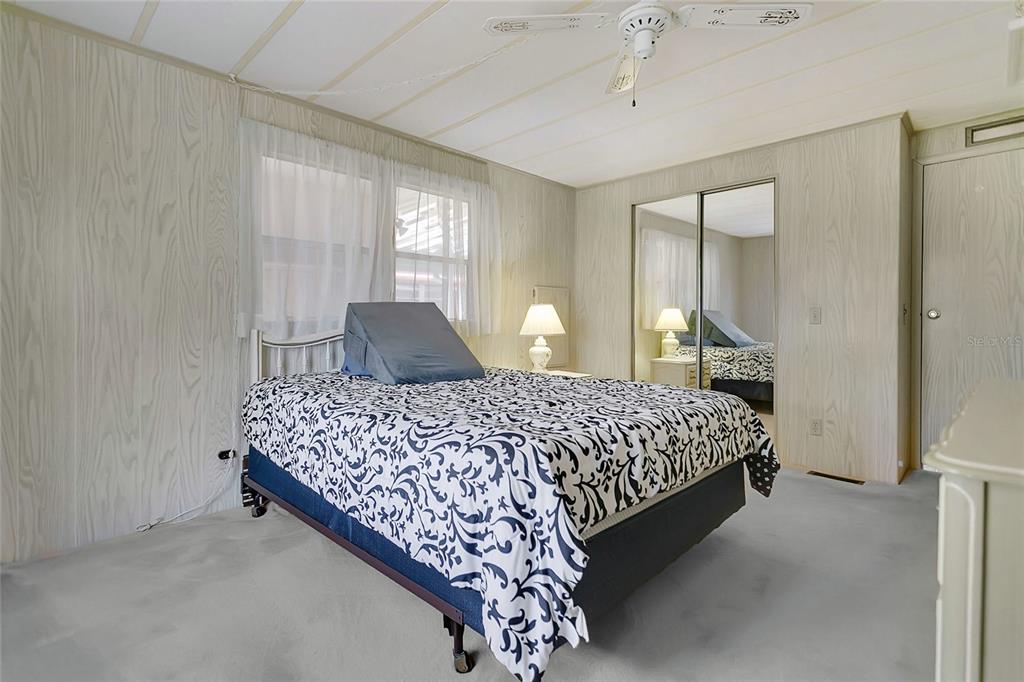 1207 Apache Circle Tavares, FL 32778 - Photo 13 of 33