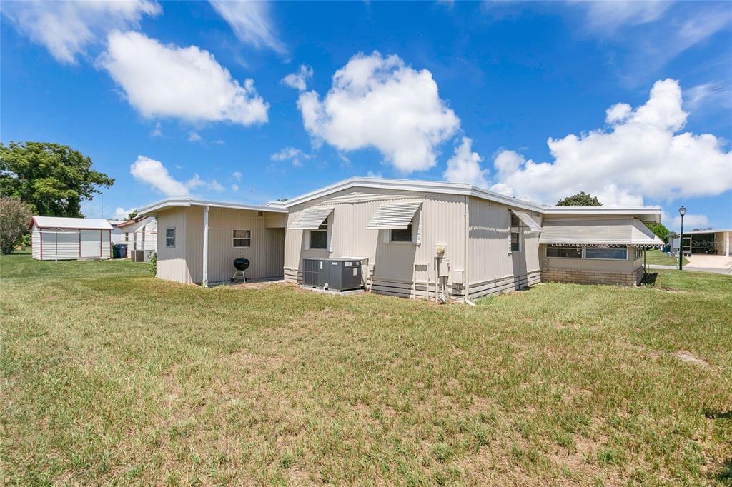 1207 Apache Circle Tavares, FL 32778 - Photo 22 of 33