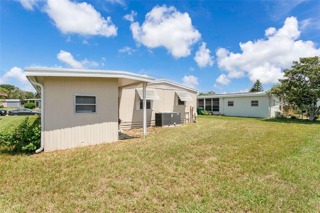 1207 Apache Circle Tavares, FL 32778 - Photo 25 of 33