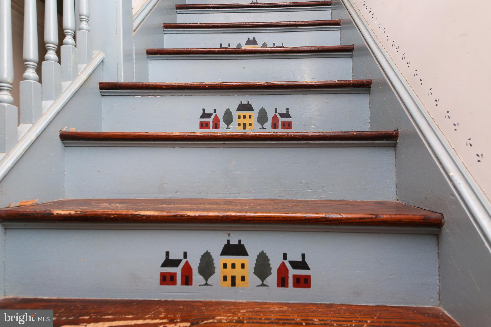 628 Cowpath Road Telford, PA 18969 - Photo 17 of 51 Hand Stenciled Stairs