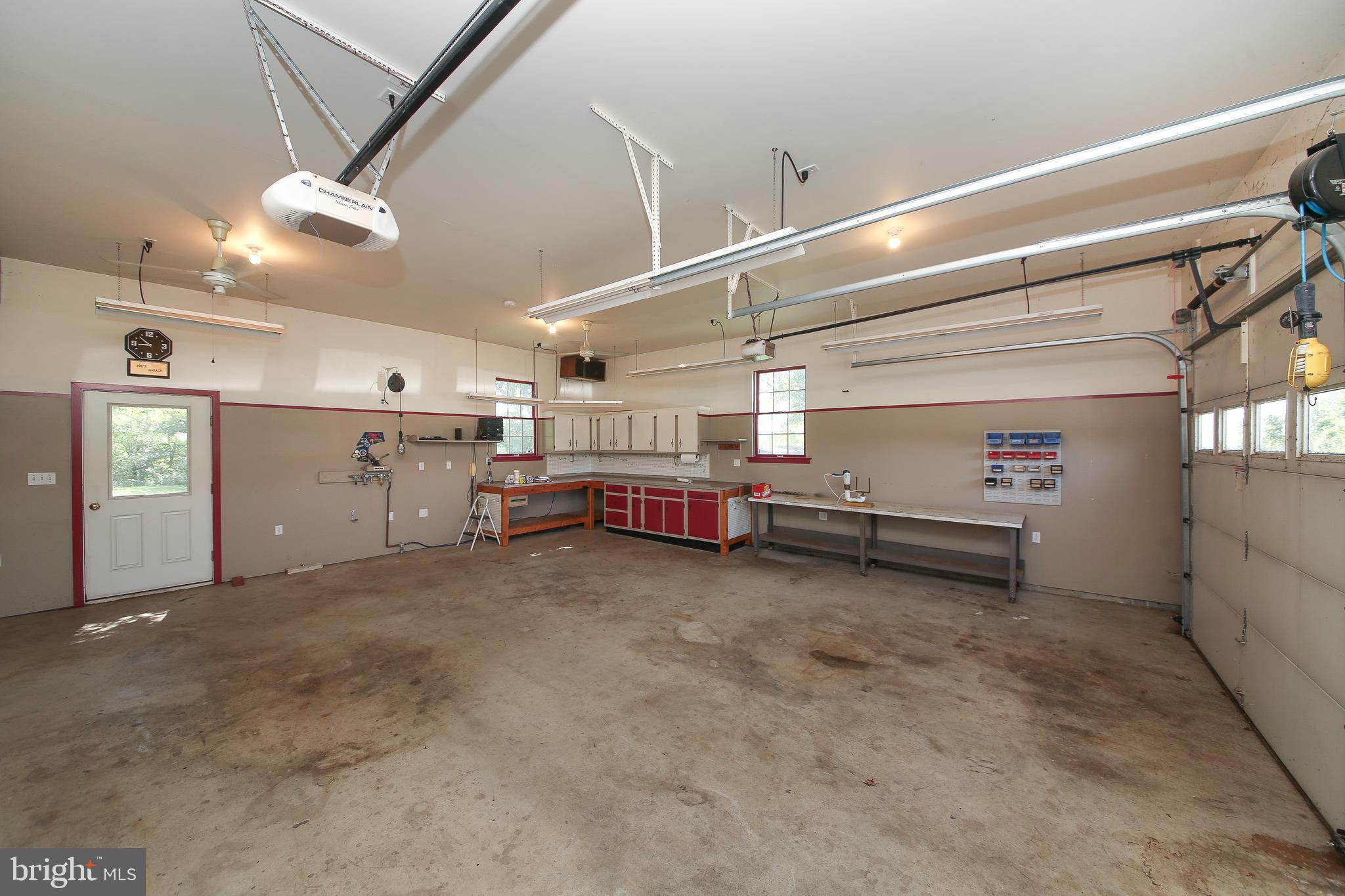 628 Cowpath Road Telford, PA 18969 - Photo 35 of 51 Bay 2 & 3 of Garage