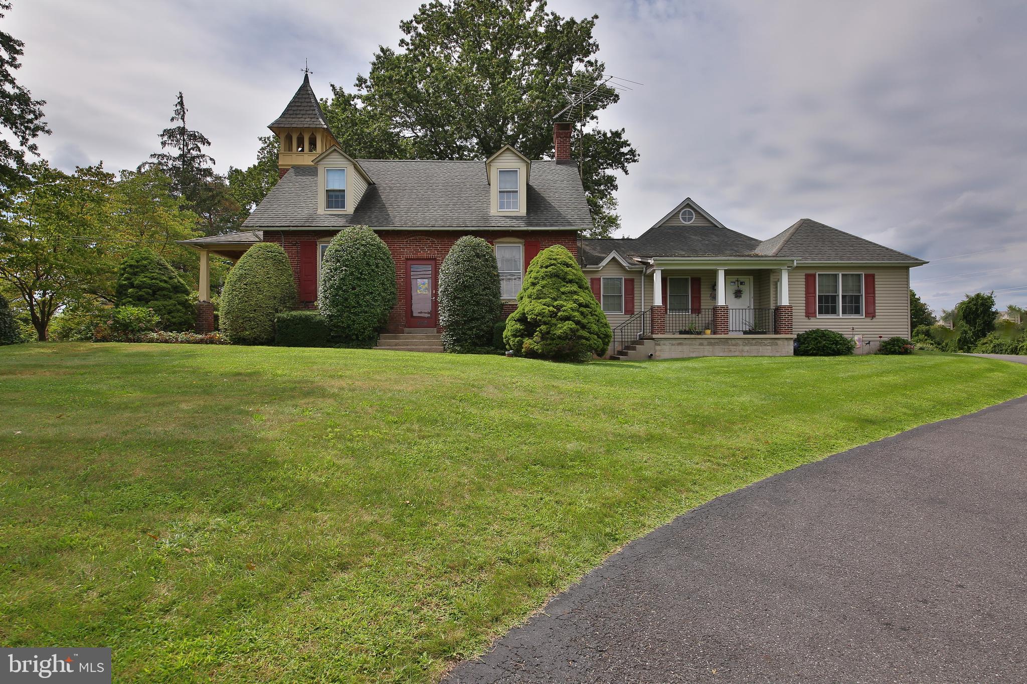 628 Cowpath Road Telford, PA 18969 - Photo 38 of 51 Front view