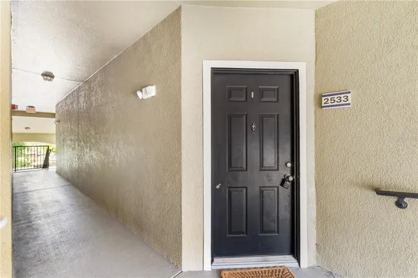 $1,300 | 6025 Westgate Drive, Unit 2533, Orlando, FL 32835