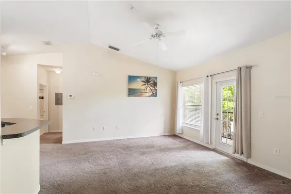 $1,300 | 6025 Westgate Drive, Unit 2533, Orlando, FL 32835