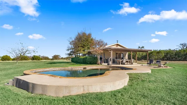 $1,599,000 | 750 Marshall Road, Bertram, TX 78605