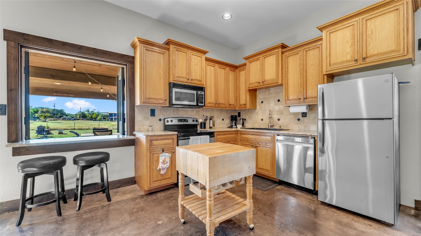 750 Marshall Road Bertram, TX 78605 - Photo 9 of 37