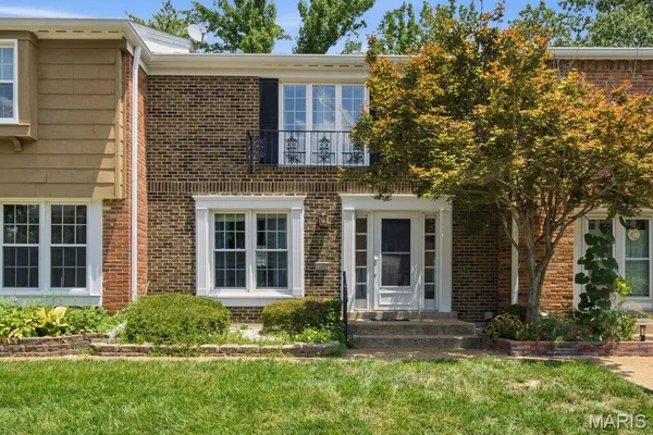 $200,000 | 13423 Forestlac Drive, Chesterfield, MO 63141