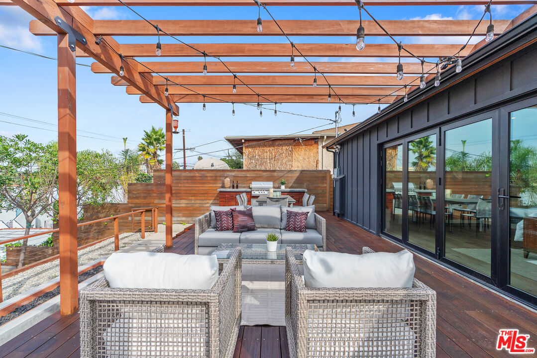 1645 South Sierra Bonita Avenue Los Angeles, CA 90019 - Photo 48 of 62