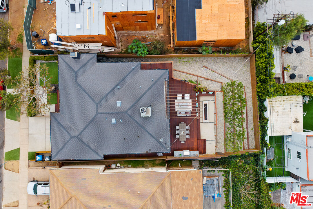 1645 South Sierra Bonita Avenue Los Angeles, CA 90019 - Photo 60 of 62 an aerial view of multiple house