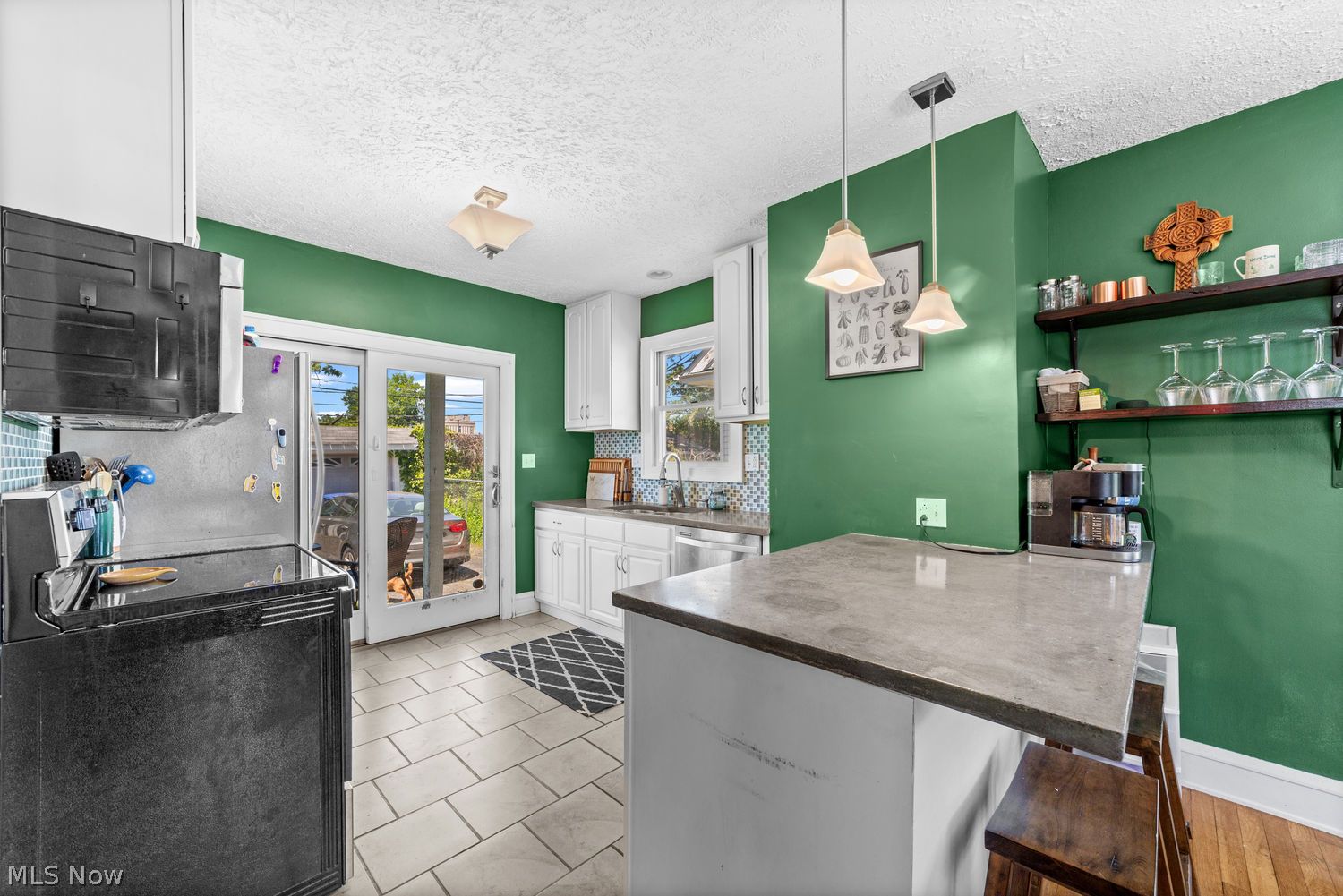 1480 Bunts Road Lakewood, OH 44107 - Photo 9 of 24