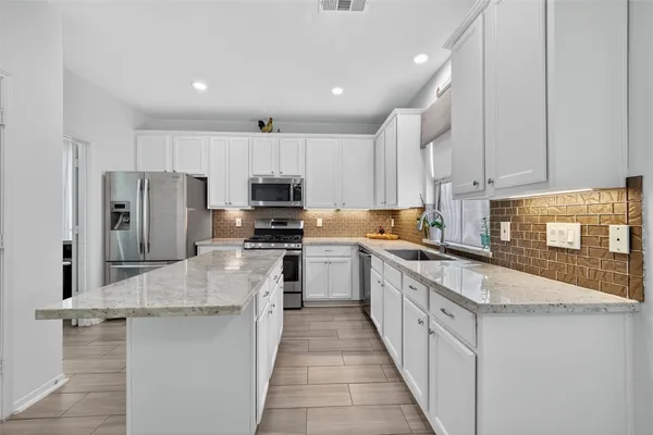 $365,000 | 19315 Laguna Woods Drive, Tomball, TX 77375