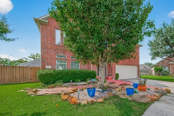 $365,000 | 19315 Laguna Woods Drive, Tomball, TX 77375
