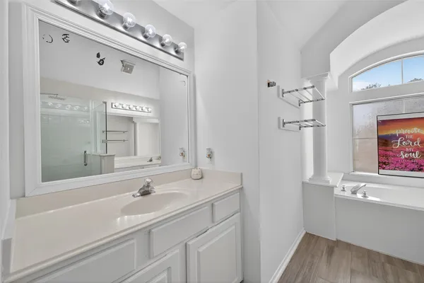 $365,000 | 19315 Laguna Woods Drive, Tomball, TX 77375