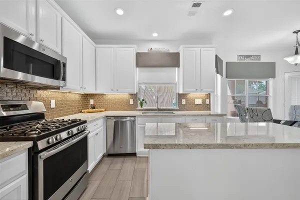 $360,000 | 19315 Laguna Woods Drive, Tomball, TX 77375