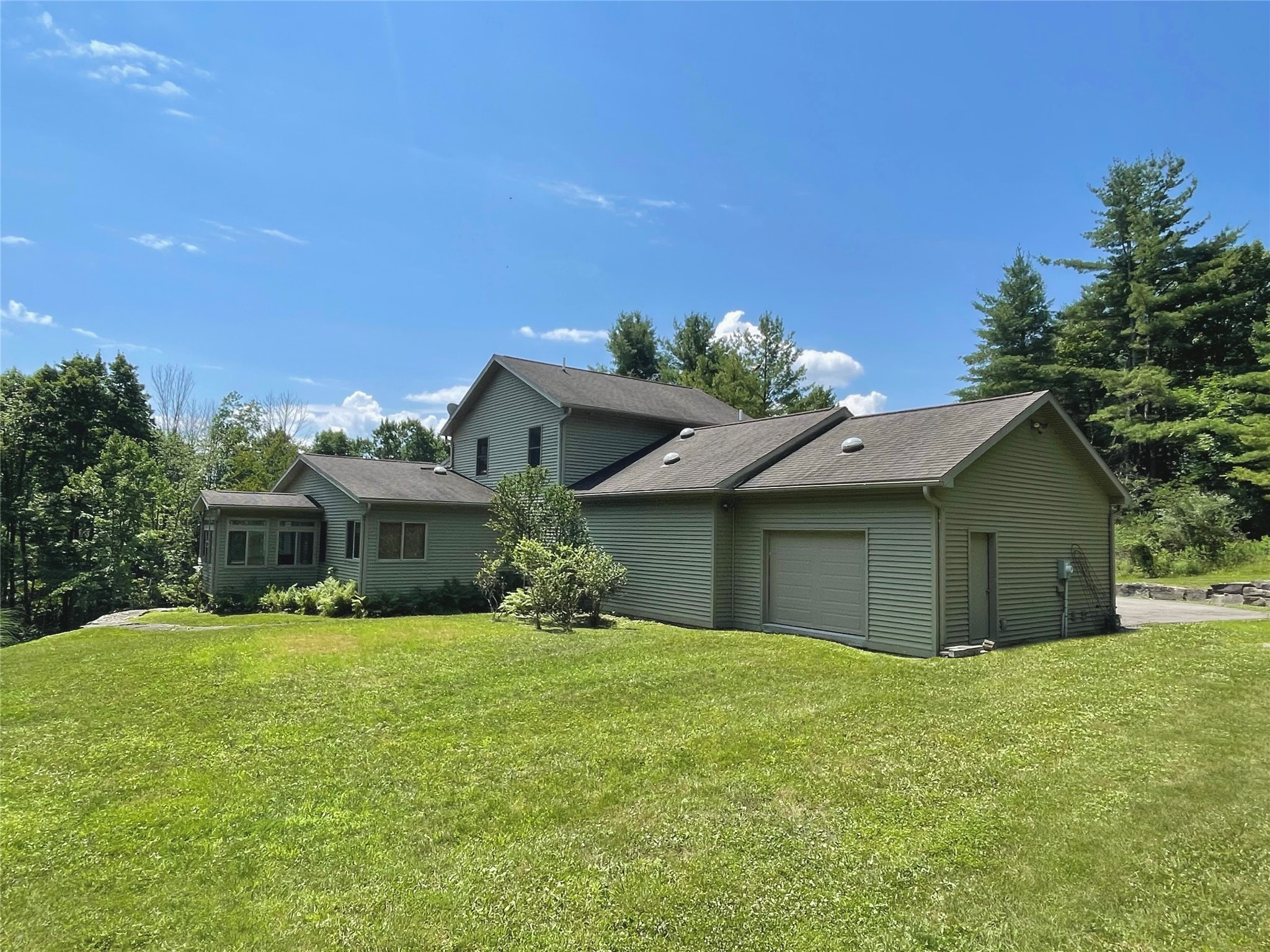 25 Larchmont Road Owego, NY 13827 - Photo 7 of 50