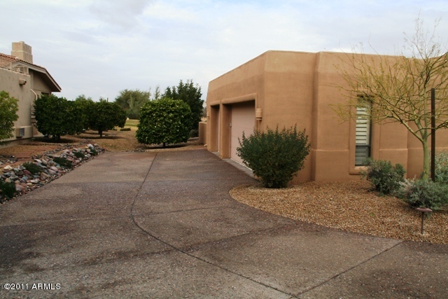 18630 East Vía Hermosa Rio Verde, AZ 85263 - Photo 21 of 24 3 Car Garage