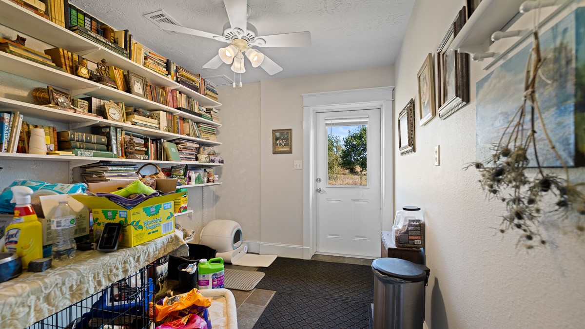 T-5 Providence Road Hearne, TX 77859 - Photo 20 of 39 a children room with toys and toys