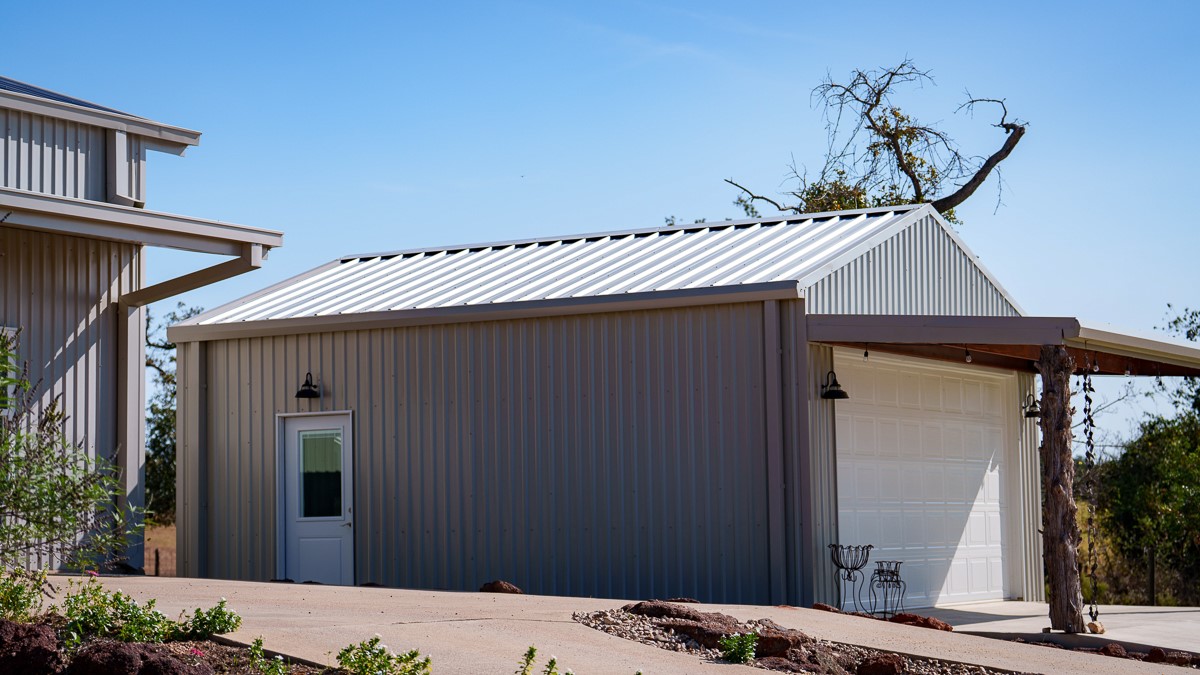 T-5 Providence Road Hearne, TX 77859 - Photo 8 of 39 a terrace of a house
