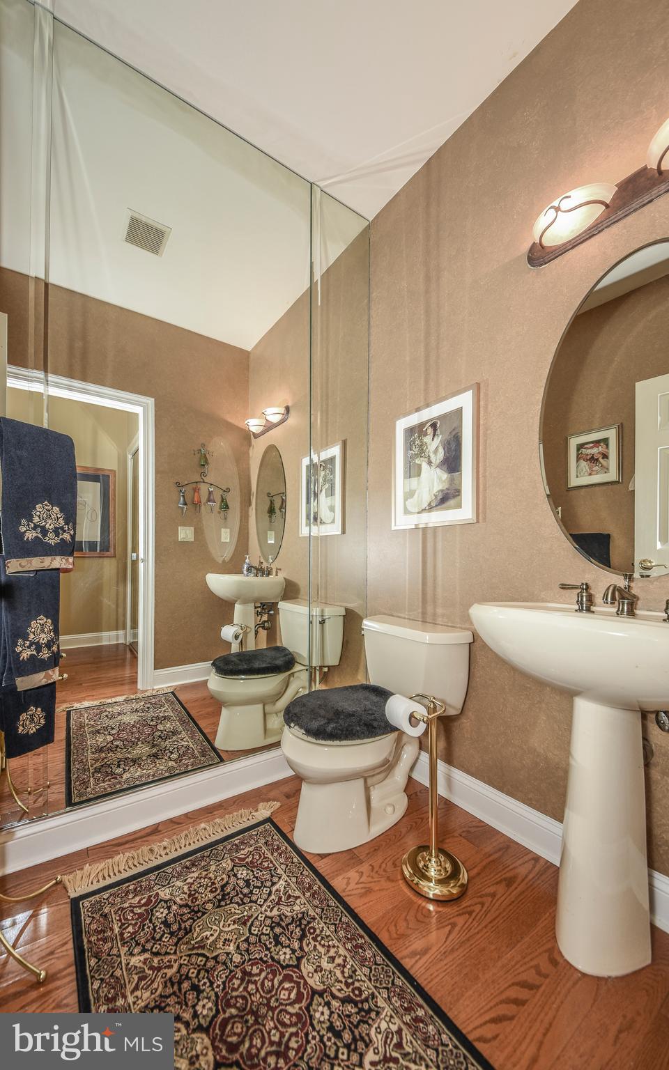 1730 Jarrettown Road Ambler, PA 19002 - Photo 38 of 51 Powder Room