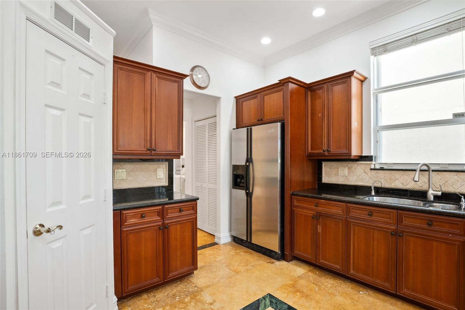 5168 Southwest 157th Avenue Miramar, FL 33027 - Photo 11 of 30