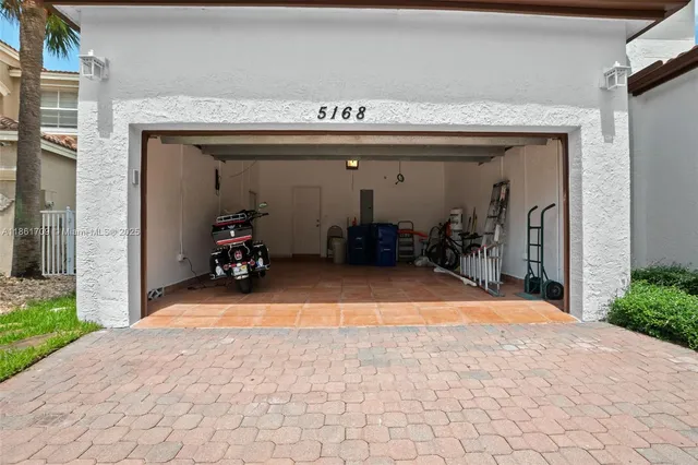 a view of a storage & utility room