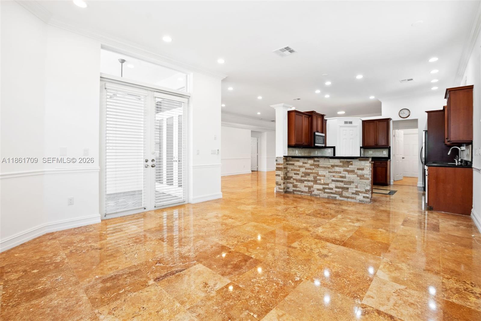 5168 Southwest 157th Avenue Miramar, FL 33027 - Photo 7 of 30