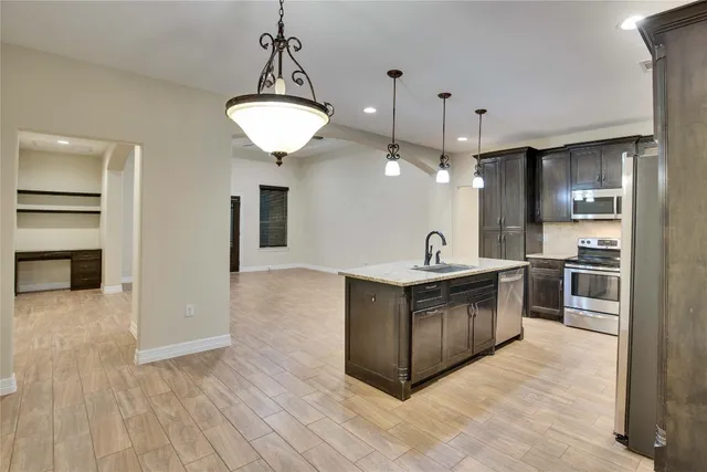 $2,100 | 118 North Buckhorn Drive, Bastrop, TX 78602