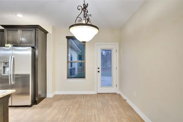 $2,100 | 118 North Buckhorn Drive, Bastrop, TX 78602