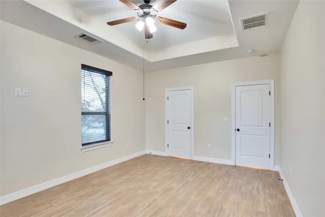 $2,100 | 118 North Buckhorn Drive, Bastrop, TX 78602