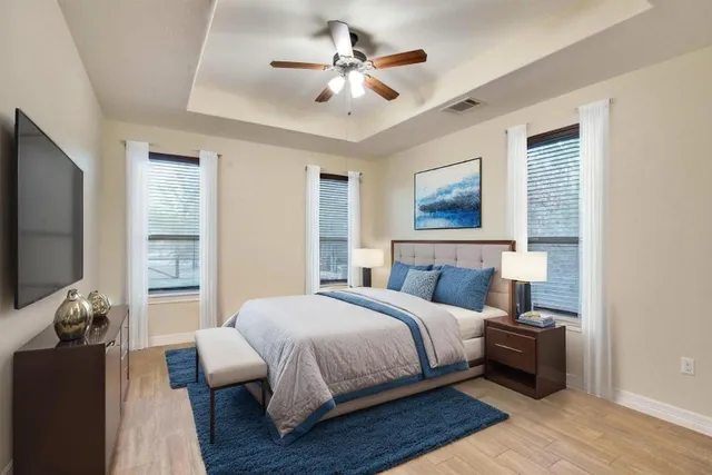 $2,100 | 118 North Buckhorn Drive, Bastrop, TX 78602