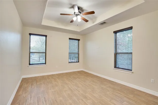 $2,100 | 118 North Buckhorn Drive, Bastrop, TX 78602