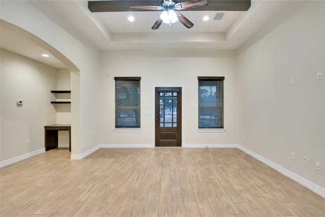 $2,100 | 118 North Buckhorn Drive, Bastrop, TX 78602