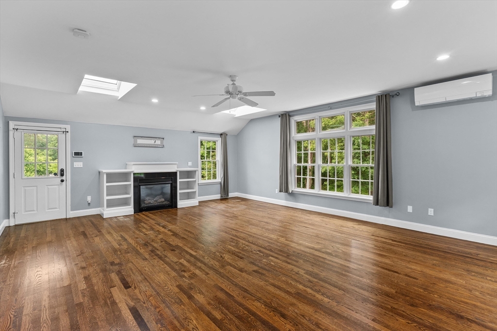 2 King George Drive Boxford, MA 01921 - Photo 6 of 36