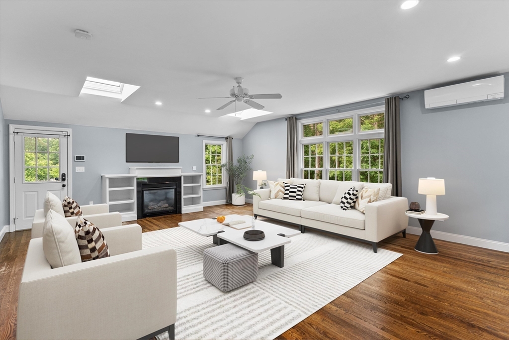 2 King George Drive Boxford, MA 01921 - Photo 7 of 36