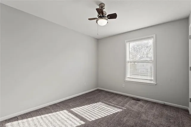 $374,900 | 1006 Buttercup Street, Smithville, MO 64089